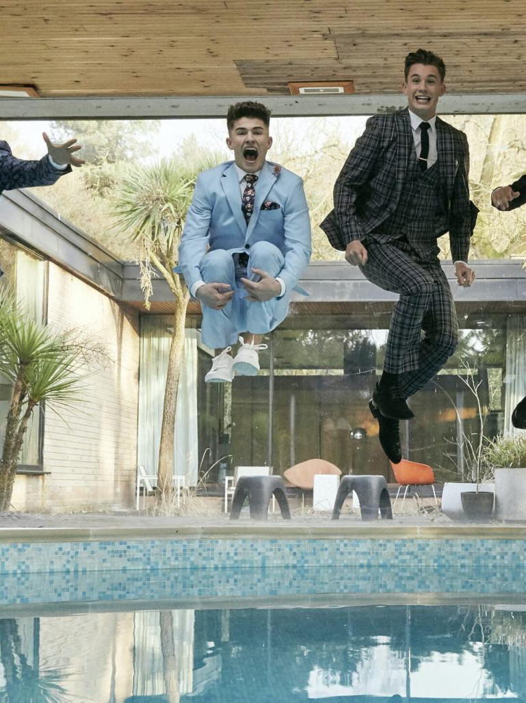 premium-mens-suit-hire-wrexham